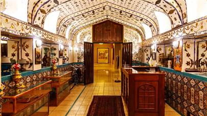 رستوران سنتی هتل اسپیناس تهران رستوران سنتی هتل اسپیناس تهران